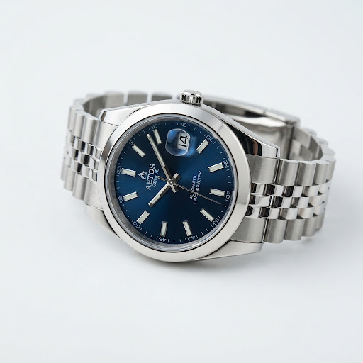 Patek Philippe Nautilus 5712G-001 Super Clone